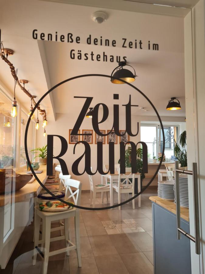 Gastehaus Zeitraum Bed & Breakfast Admont Exterior photo